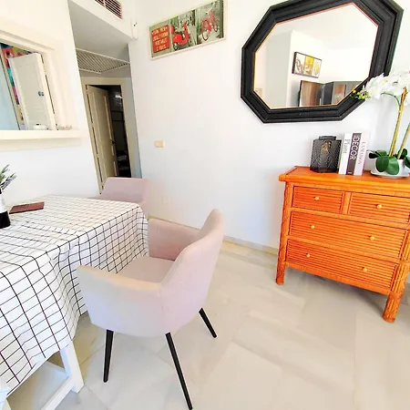 Puerto Marina - Scandinavian 1 Bedroom Apartment Benalmadena